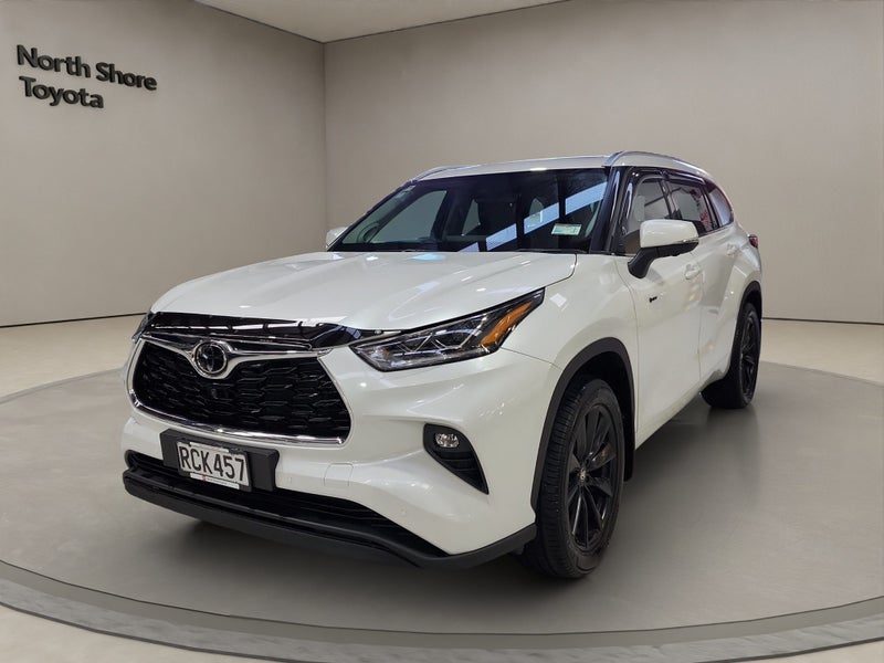 2025 Toyota Highlander Limited ZR 2.5L Hybrid A... image 3