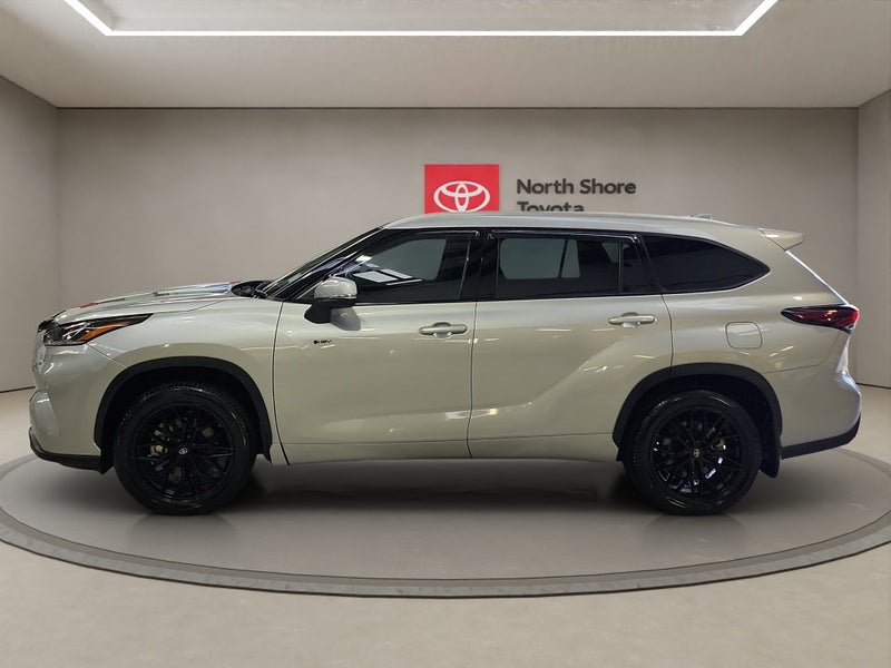 2025 Toyota Highlander Limited ZR 2.5L Hybrid A... image 4