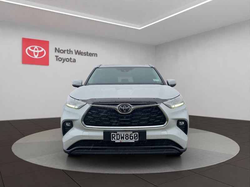 2025 Toyota Highlander Limited ZR 2.5L Hybrid A... image 2