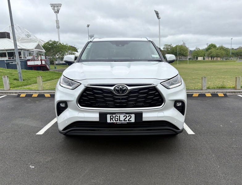 2025 Toyota Highlander Limited ZR 2.5L Petrol H... image 2