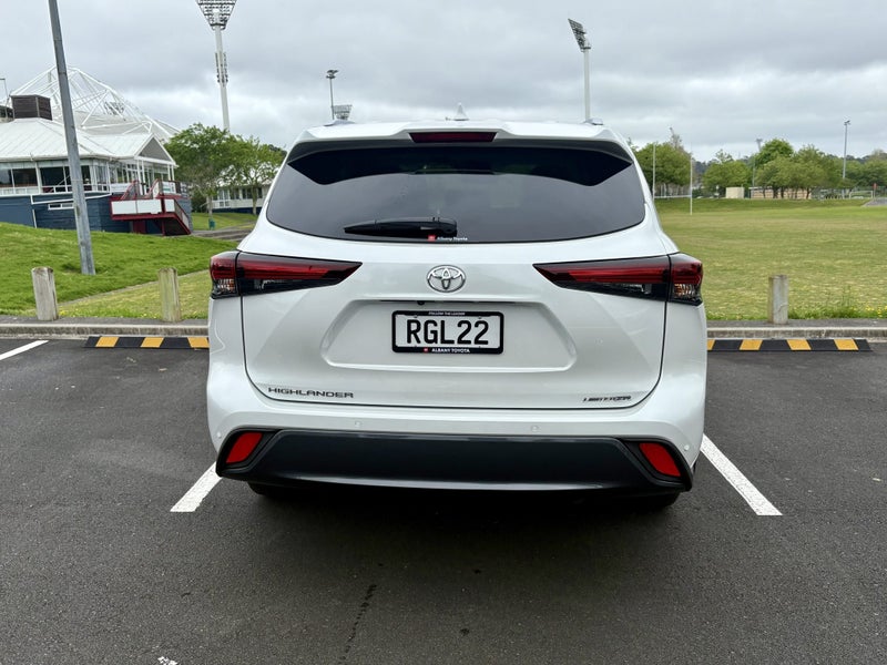 2025 Toyota Highlander Limited ZR 2.5L Petrol H... image 4