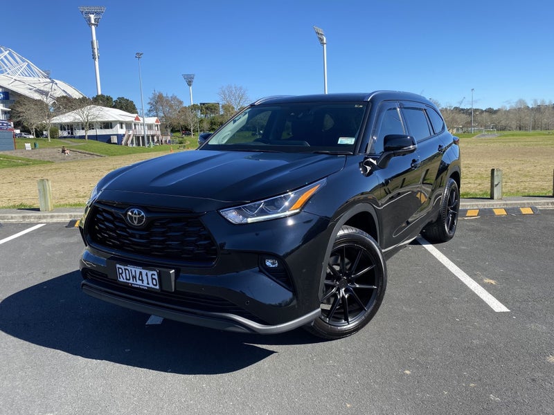 2025 Toyota Highlander Limited ZR 2.5L Petrol H... image 3