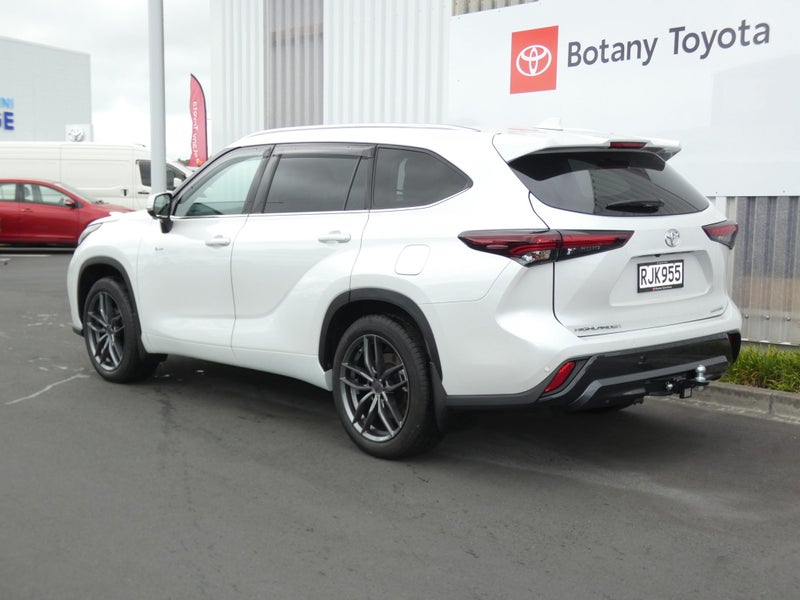 2025 Toyota Highlander Limited ZR 2.5P HEV AWD image 3