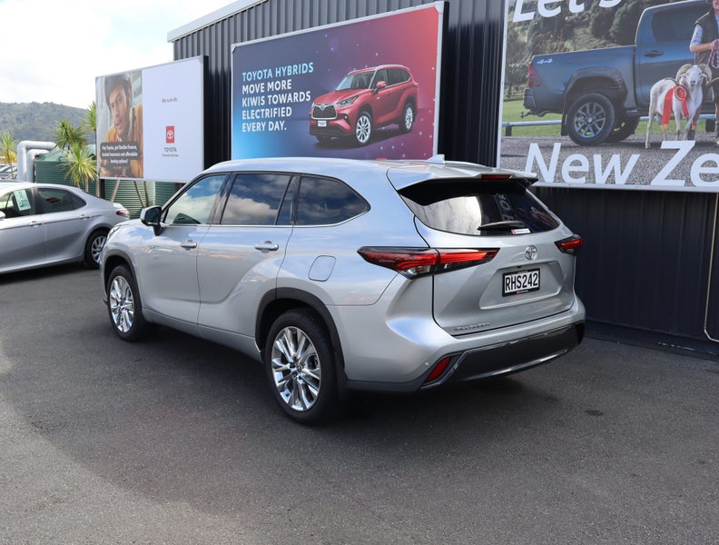 2025 Toyota Highlander Limited ZR 2.5P HEV ECVT... image 5