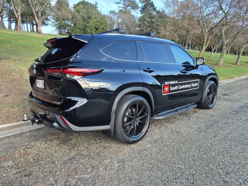 2025 Toyota Highlander Limited ZR 2.5P HEV ECVT... image 5