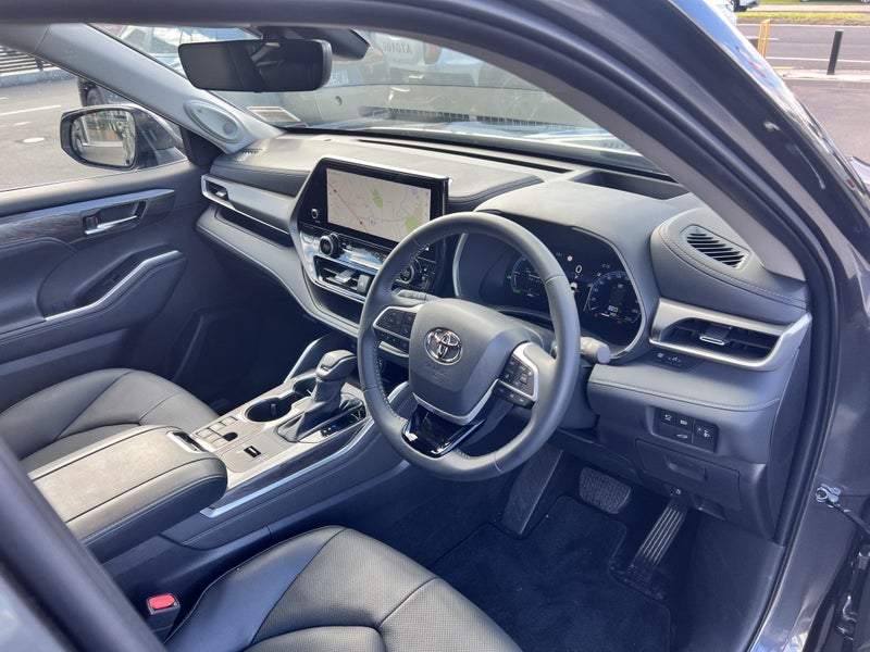 2025 Toyota Highlander Limited ZR 2.5P HEV ECVT... image 2