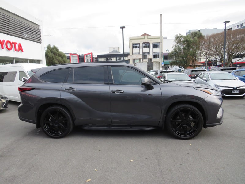 2025 Toyota Highlander Limited ZR 2.5P HEV ECVT... image 5
