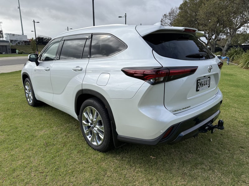 2025 Toyota Highlander Limited ZR 2.5P Hybrid A... image 5