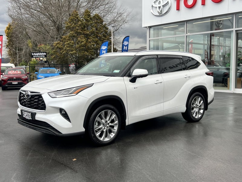 2025 Toyota Highlander Limited ZR 2.5P Hybrid AWD image 5