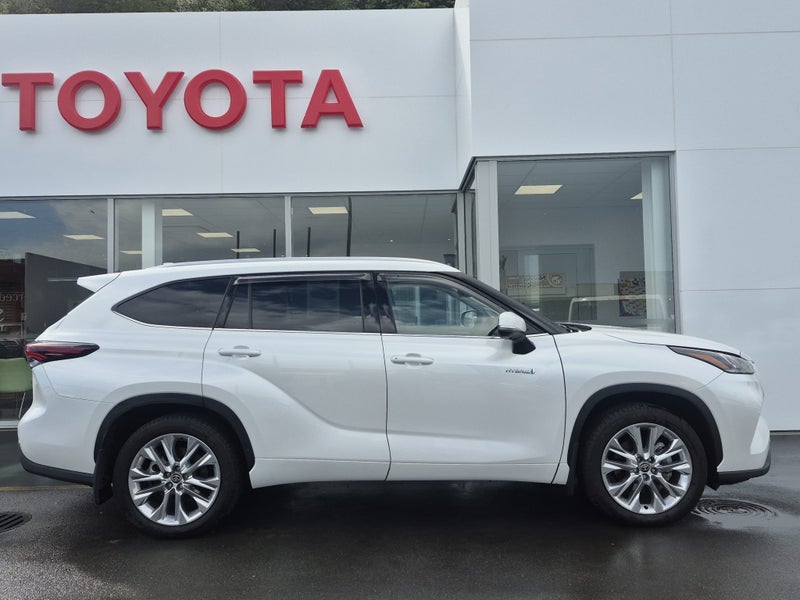 2025 Toyota Highlander Limited ZR 2.5P HYBRID AWD image 2