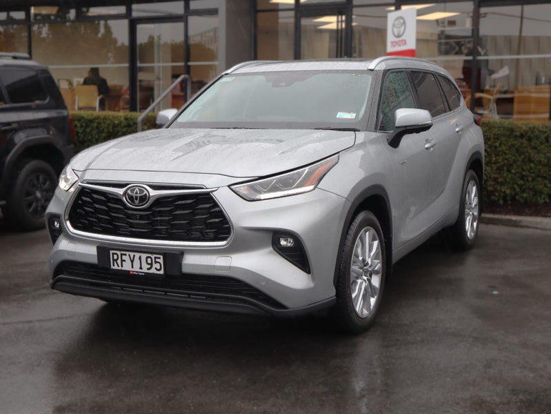 2025 Toyota Highlander Limited ZR AWD/4WD, Leather image 3