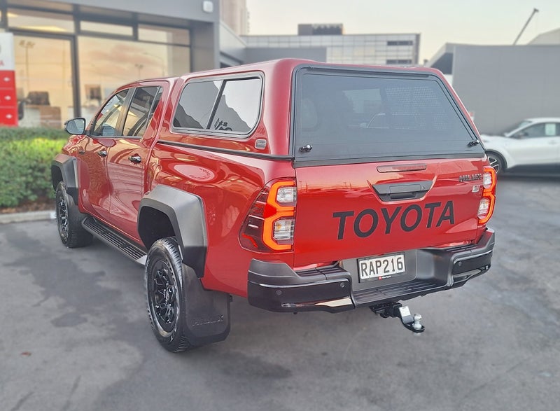 2025 Toyota Hilux GR Sport 2.8DT 4WD/4X4, Autom... image 5