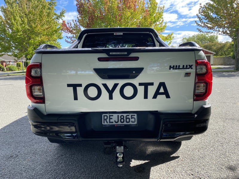 2025 Toyota Hilux GR Sport 2.8DT 6AT 4WD image 4