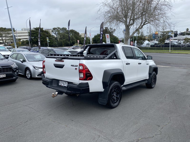 2025 Toyota Hilux GR Sport 2.8DT 6AT 4WD DCW/4D... image 2