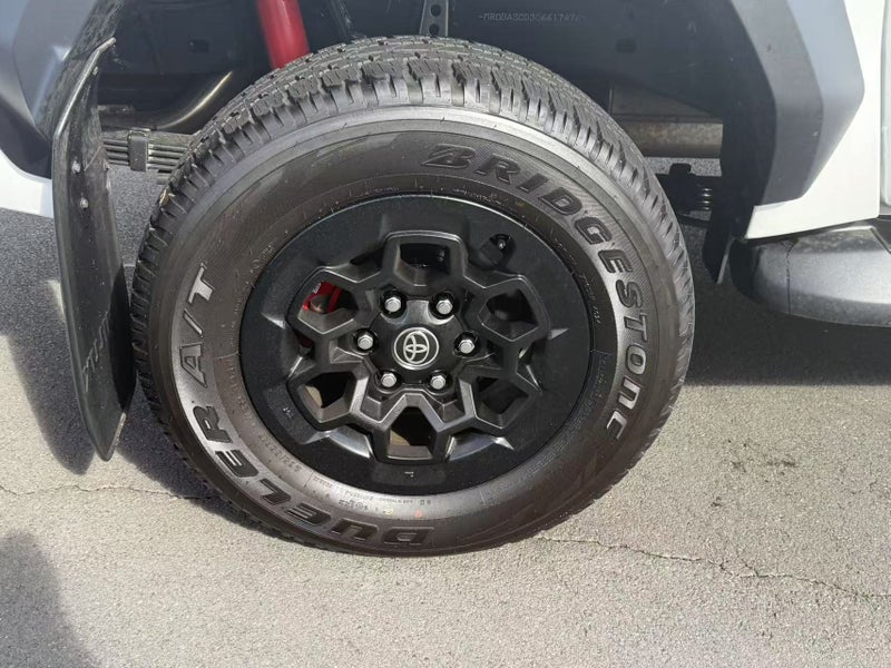 2025 Toyota Hilux Gr Sport Td 4x4 image 5