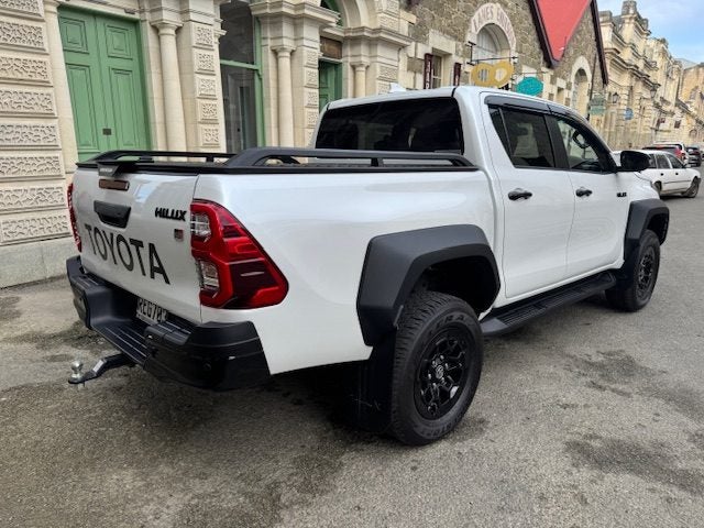 2025 Toyota Hilux GR Sport TD DC image 4