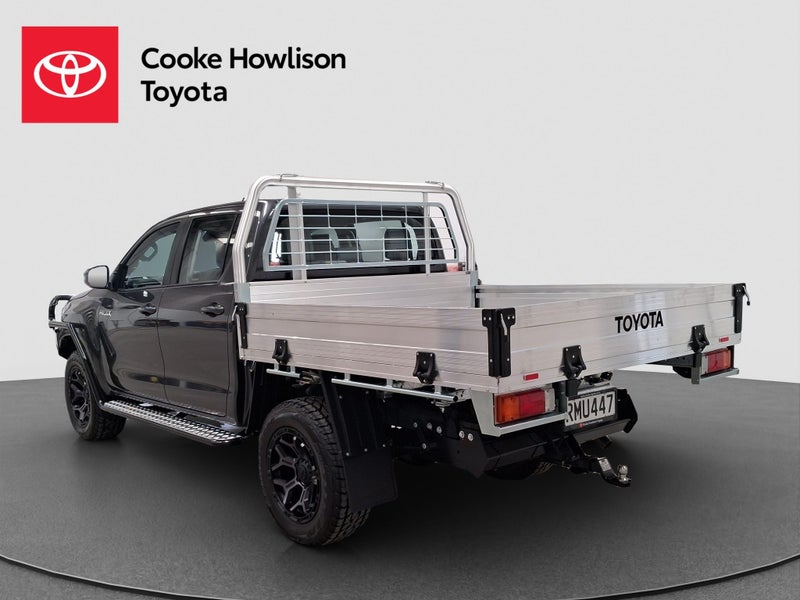 2025 Toyota Hilux SR 2.8DT 4WD image 4