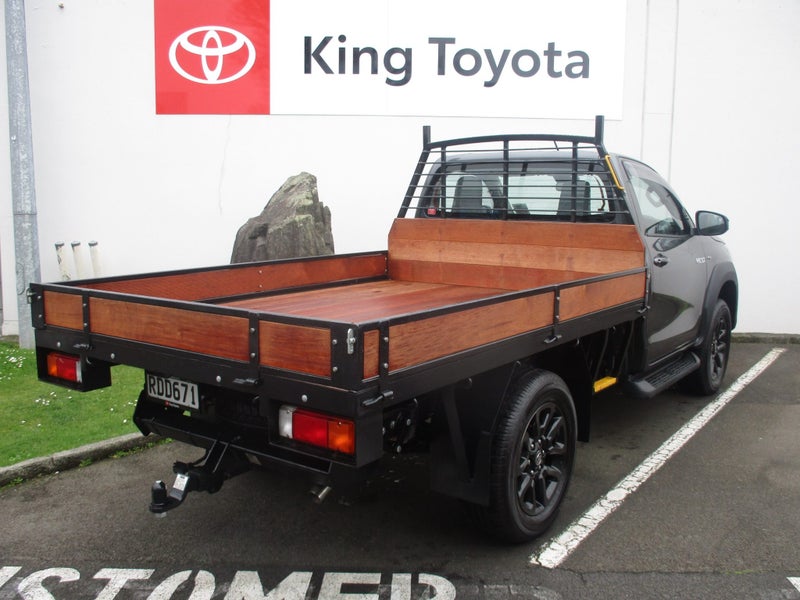 2025 Toyota Hilux SR 2.8DT 6AT 4WD SCC image 5