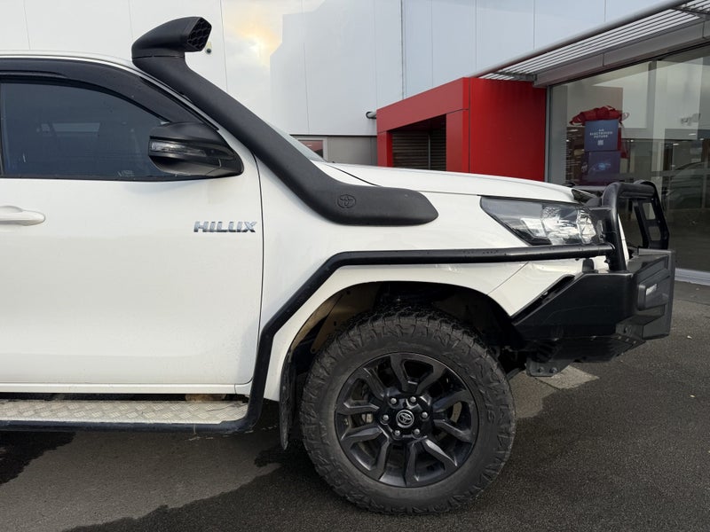 2025 Toyota Hilux SR 2.8DT 6MT 4WD DCC/4D/5S image 3