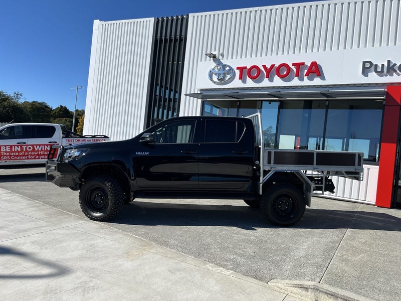 2025 Toyota Hilux SR 2.8DT Hybrid 6AT 4WD Doubl... image 2