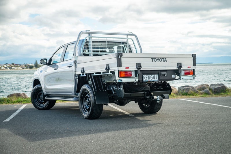 2025 Toyota Hilux SR 2WD with Flat Deck & Draw.... image 4