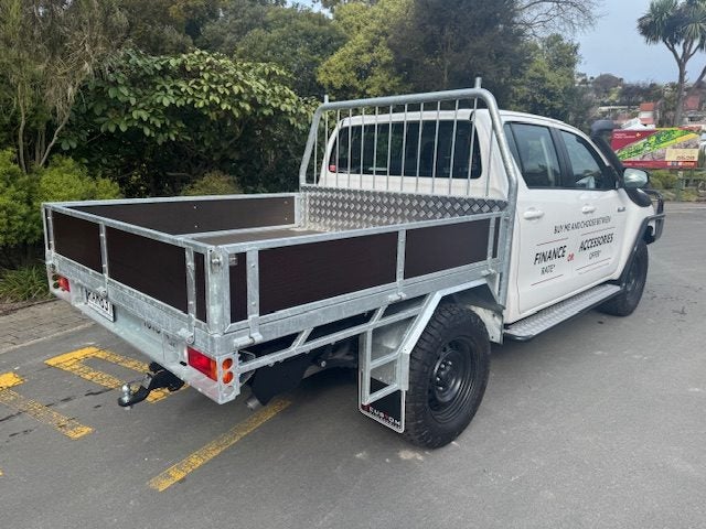 2025 Toyota Hilux SR TD DC/CC image 4