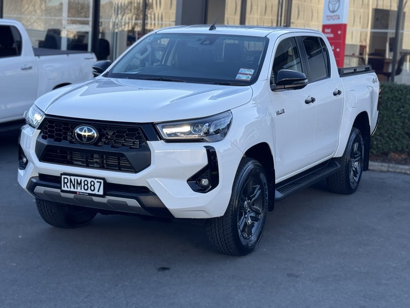 2025 Toyota Hilux SR5 2.8 DIESEL TURBO HYBRID A... image 3