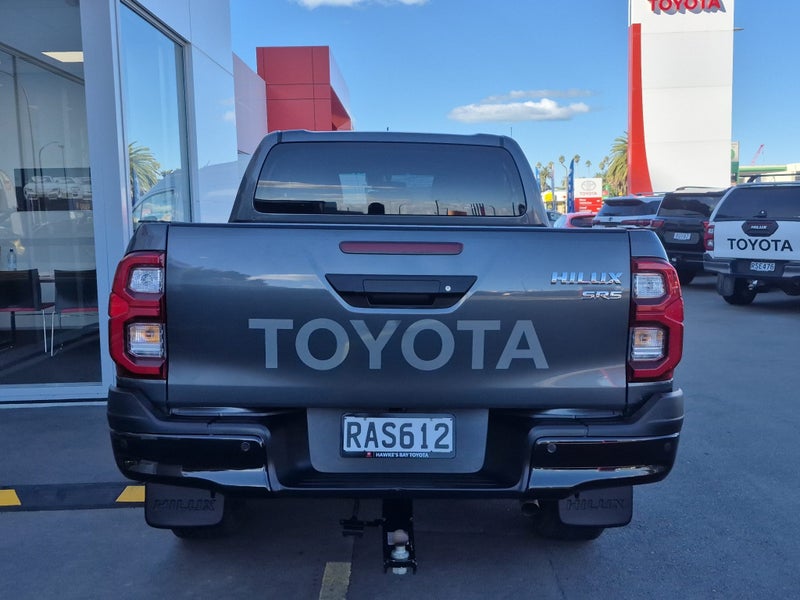 2025 Toyota Hilux SR5 2.8DT 4WD 6Manual image 4