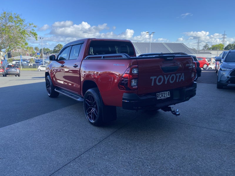 2025 Toyota Hilux SR5 2.8DT 6AT 2WD image 5