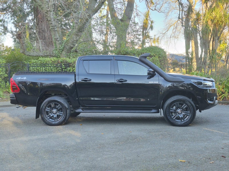 2025 Toyota Hilux SR5 2.8DT 6MT 4WD (LFDMS-TI2) image 2