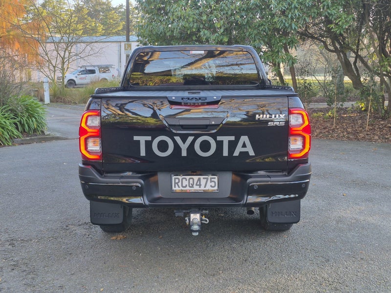2025 Toyota Hilux SR5 2.8DT 6MT 4WD (LFDMS-TI2) image 4