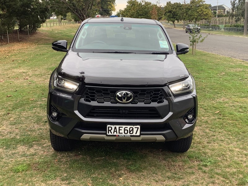 2025 Toyota Hilux SR5 2.8DT Hybrid 6AT 4WD DCW/... image 2