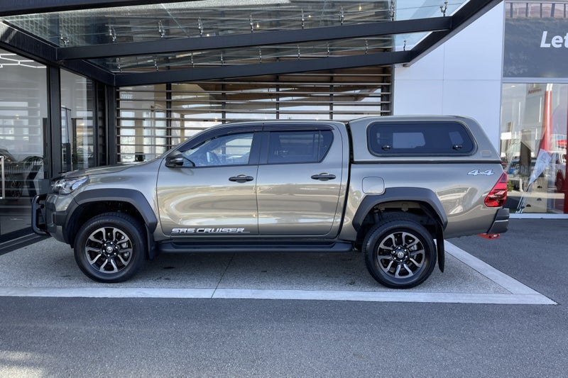 2025 Toyota Hilux SR5 CRUISER 2.8 Turbo Diesel... image 3