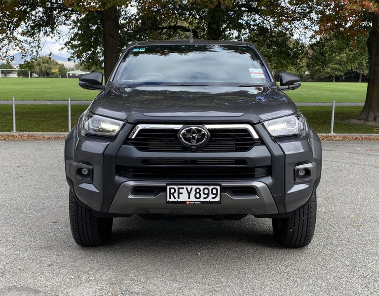 2025 Toyota Hilux SR5 CRUISER 2.8DT 6AT 2WD image 2