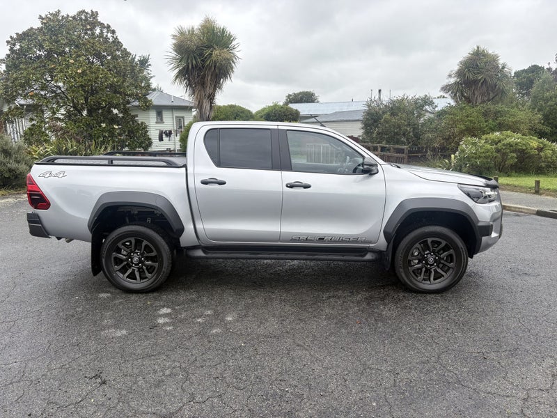 2025 Toyota Hilux SR5 Cruiser 2.8DT Hybrid 6AT... image 3