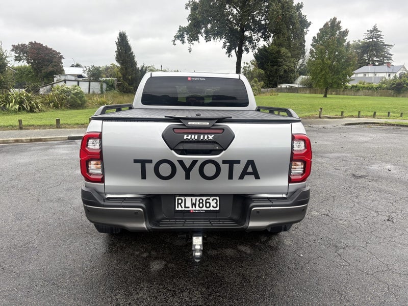 2025 Toyota Hilux SR5 Cruiser 2.8DT Hybrid 6AT... image 4