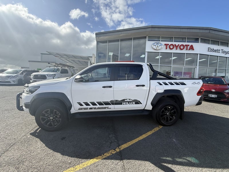 2025 Toyota Hilux SR5 Cruiser 2.8DT Hybrid 6AT... image 2