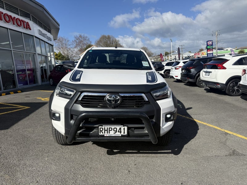 2025 Toyota Hilux SR5 Cruiser 2.8DT Hybrid 6AT... image 3