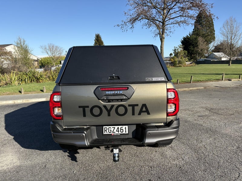 2025 Toyota Hilux SR5 Cruiser 2.8DT Hybrid 6AT... image 5
