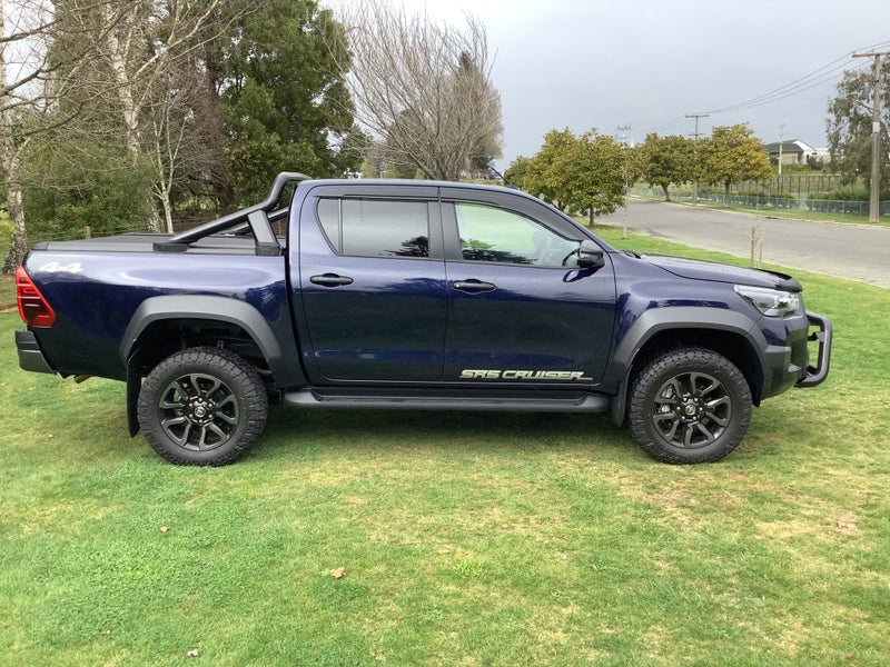 2025 Toyota Hilux SR5 Cruiser 2.8DT Hybrid 6AT... image 3