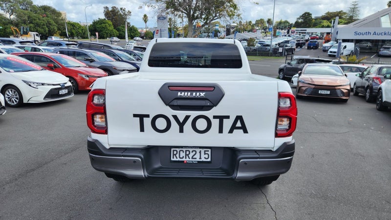 2025 Toyota Hilux SR5 Cruiser 2.8DT Hybrid 6AT 4WD image 4