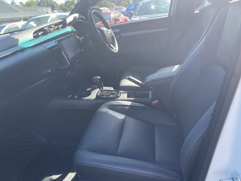 2025 Toyota Hilux SR5 Cruiser 2.8DT Hybrid 6AT 4WD image 5