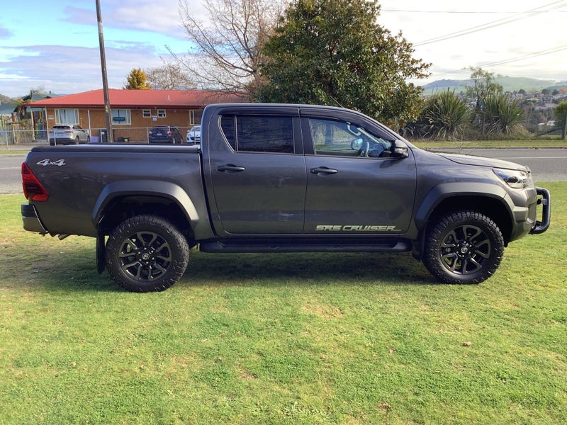 2025 Toyota Hilux SR5 Cruiser 2.8DT Hybrid 6AT... image 4