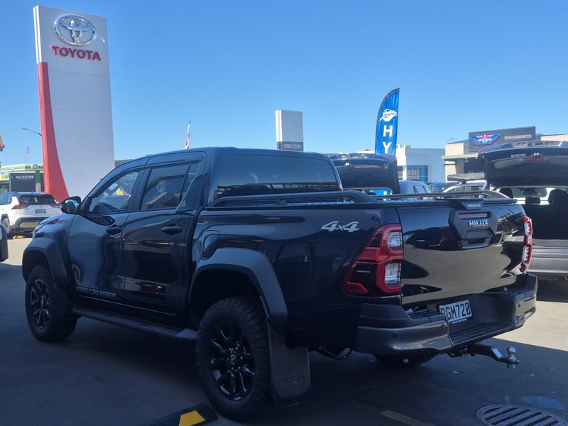 2025 Toyota Hilux SR5 Cruiser 2.8DT Hybrid 6AT... image 5