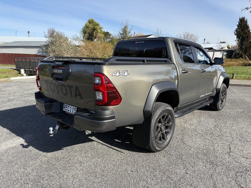 2025 Toyota Hilux SR5 Cruiser 2.8DT Hybrid 6AT... image 4