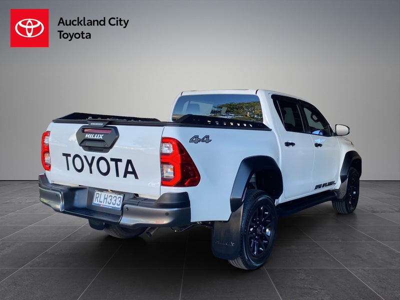 2025 Toyota Hilux SR5 Cruiser 2.8DT Hybrid 6AT... image 3