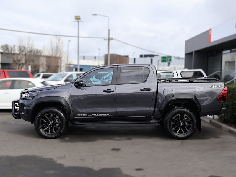 2025 Toyota Hilux SR5 Cruiser 2.8DT Hybrid 6AT... image 4