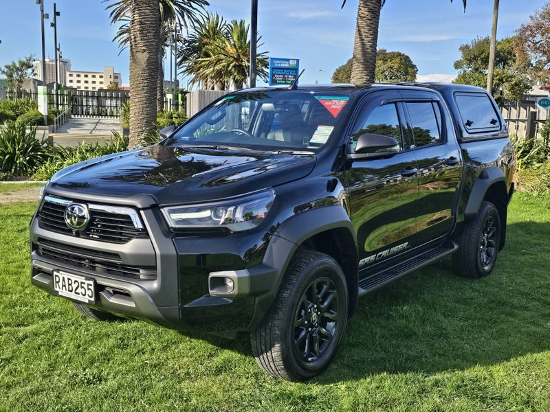 2025 Toyota Hilux SR5 Cruiser 2.8DT Hybrid Auto... image 3