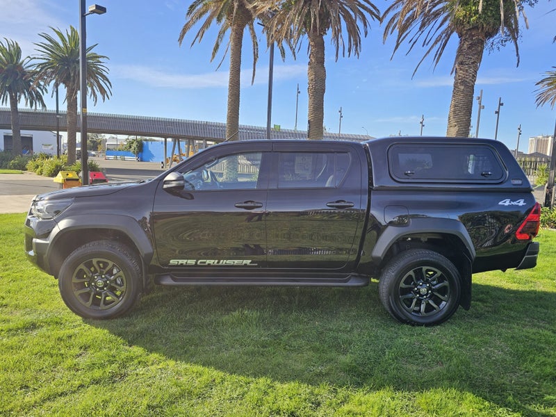 2025 Toyota Hilux SR5 Cruiser 2.8DT Hybrid Auto... image 4
