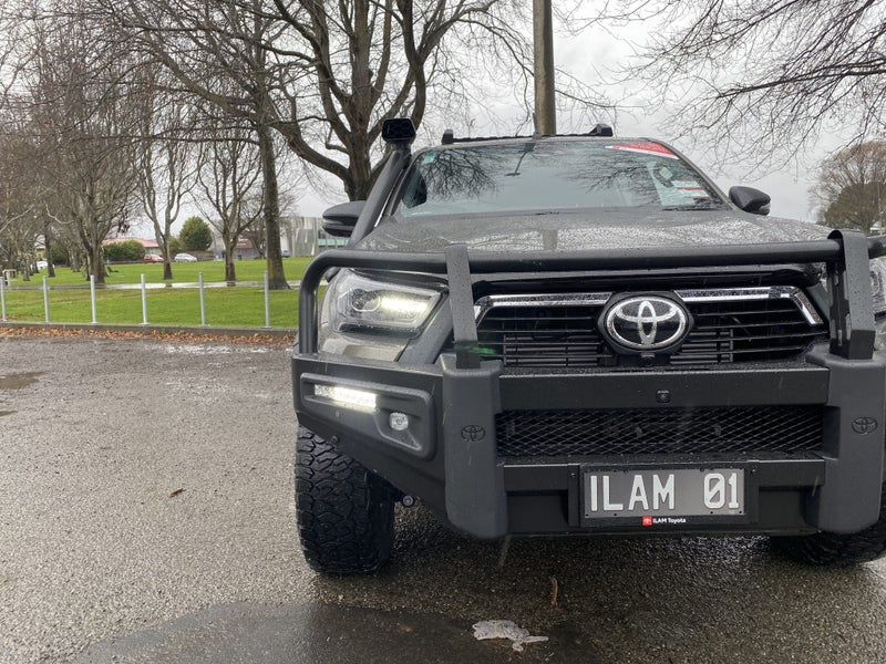2025 Toyota Hilux SR5 Cruiser 2.8L Turbo Diesel... image 5